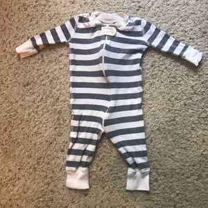 Hanna Andersson size 60 (6-9 month) pajamas